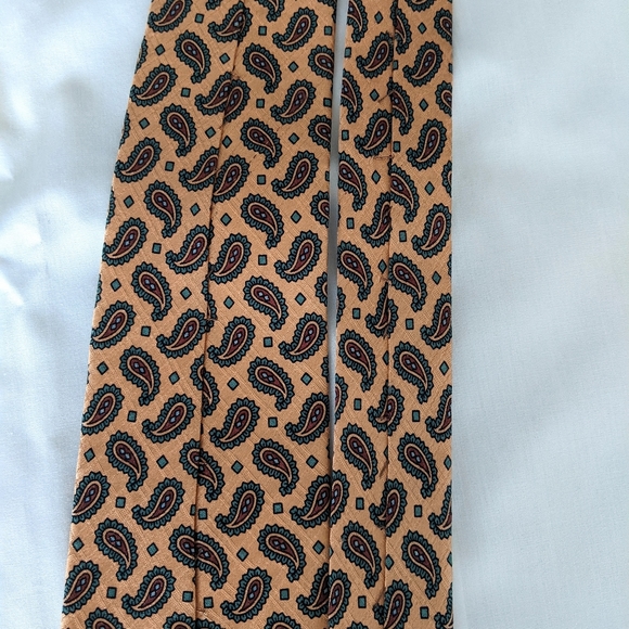 Ferrell Reed for Davidsons of W. Virginia Necktie - Picture 6 of 10